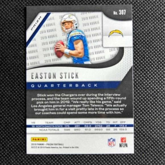 EASTON STICK 2019 PANINI PRIZM GOLD PRIZMS REFRACTOR RC #307 ROOKIE - Picture 2 of 2